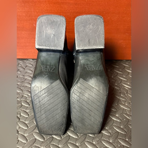 Zara Black Leather Ankle Booties - Picture 5 of 6